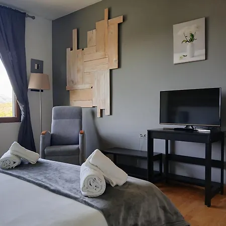 Отель Rural Porta Coeli - Dehesa Santa Lucia