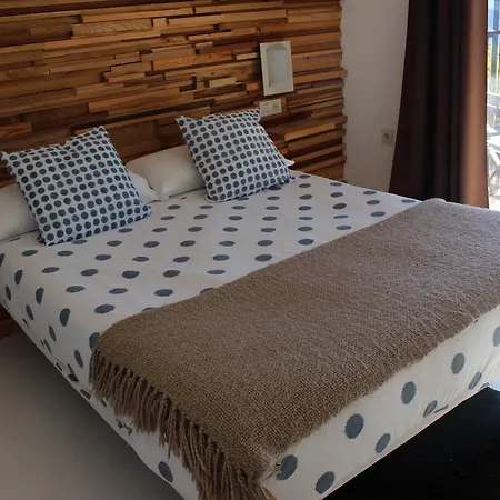 Rural Porta Coeli - Dehesa Santa Lucia 3*