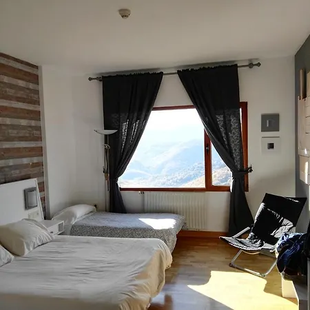 Rural Porta Coeli - Dehesa Santa Lucia 3*